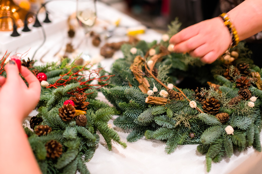 Holiday Wreath Workshop at Vince
